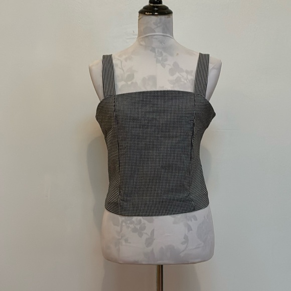 Cupcakes and Cashmere Black & White Gingham Tank Style Crop - Picture 2 of 8